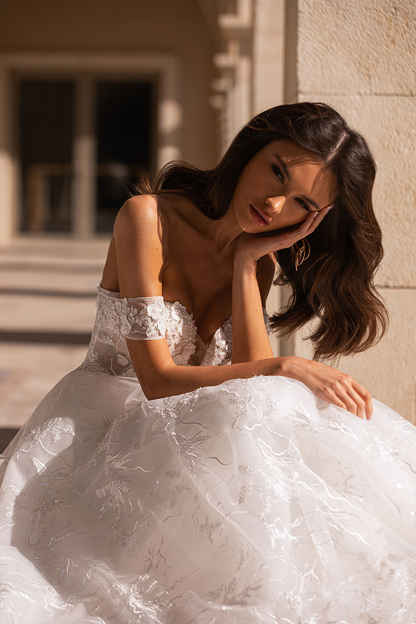 Булчинска рокля от сватбен бутик The Wedding Residence в София