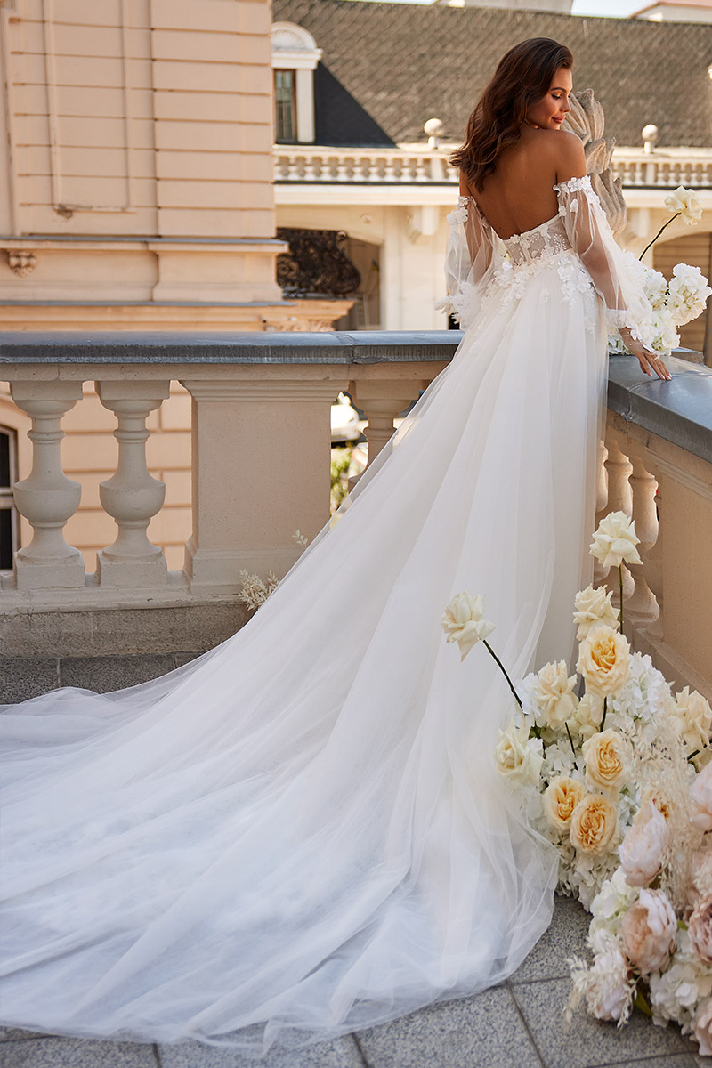 Булчинска рокля от сватбен бутик The Wedding Residence в София