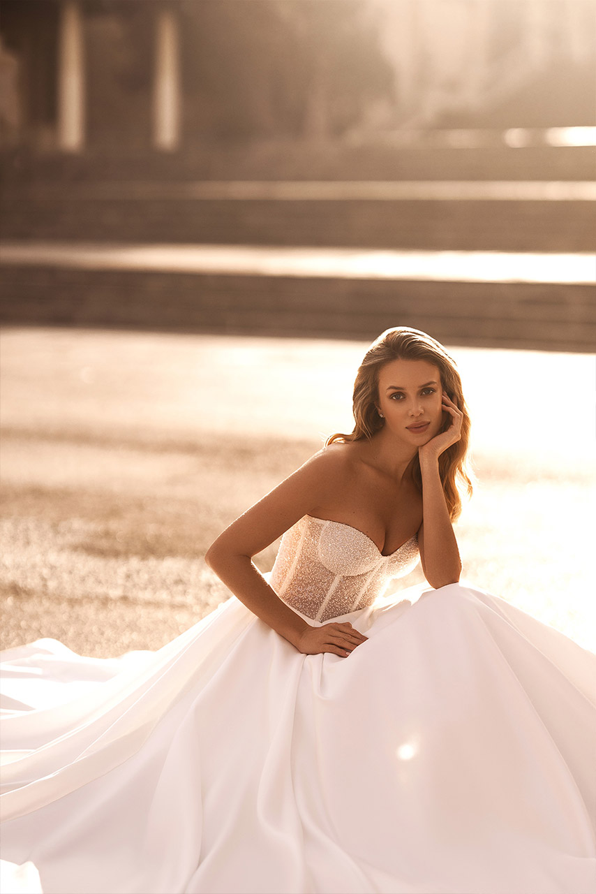 Булчинска рокля от сватбен бутик The Wedding Residence в София