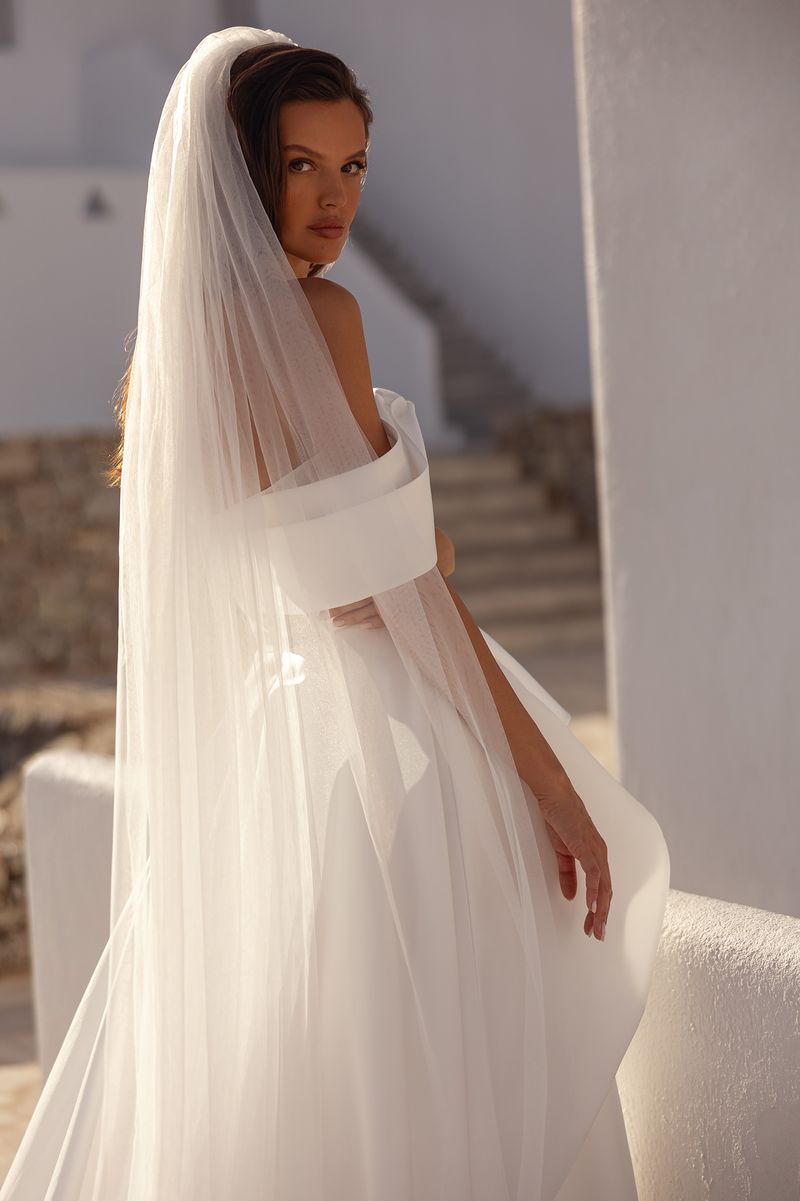 Булчинска рокля от сватбен бутик The Wedding Residence в София