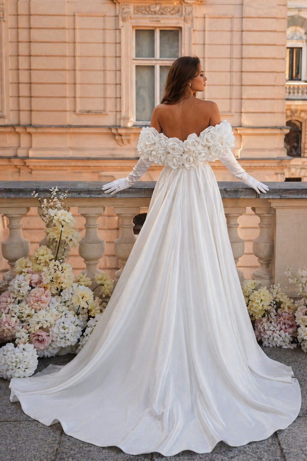 Сватбени рокли и булчински аксесоари от сватбен магазин Wedding Residence в София